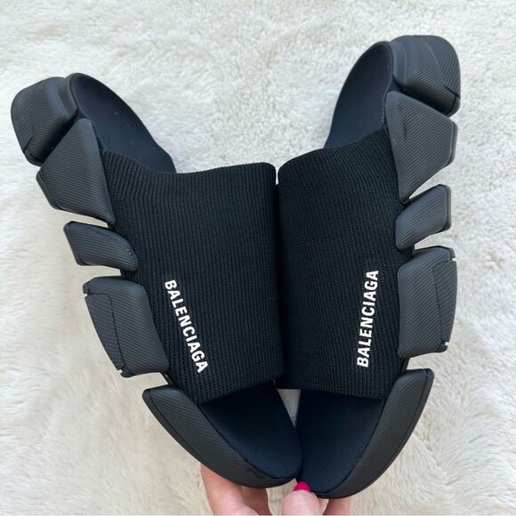 BALENCIAGA MEN\'S SPEED 2.0 RECYCLED KNIT SANDAL SIZE 9US or 42 EU  750$ main image 4